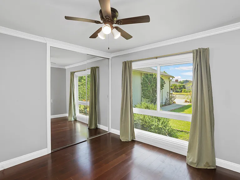 1403 E Chalynn Ave — Photo 11