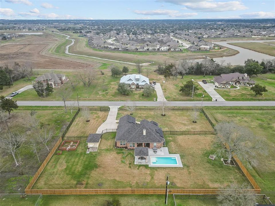 1st image of 3412 Tallow Forest Street