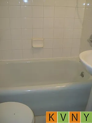 Rented by KVNY Soho | media 25