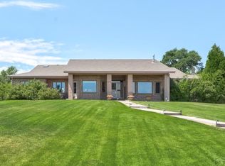 44 Eleventh Fairway Dr, Pueblo, CO 81008