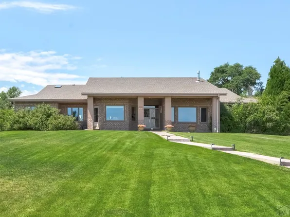 44 Eleventh Fairway Dr, Pueblo, CO 81008