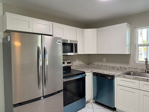 2nd image of 6340 Providence Cir APT 117