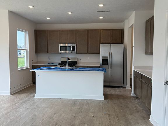 3rd image of 1132 Marston Ln