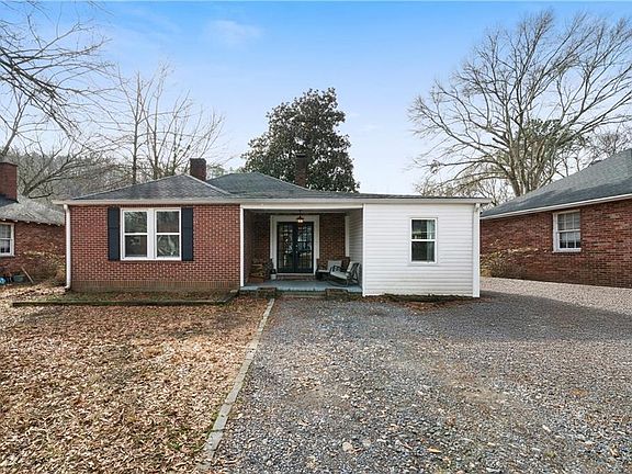 2nd image of 45 Hickory St NE