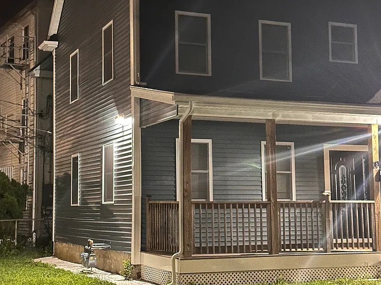 39 Park St — Photo 11