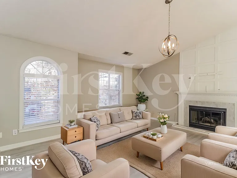 25 Heartwood Xing — Photo 4