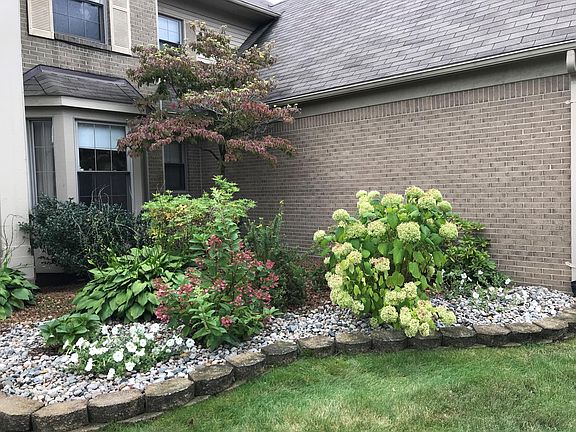 3rd image of 1746 Stonebridge Way