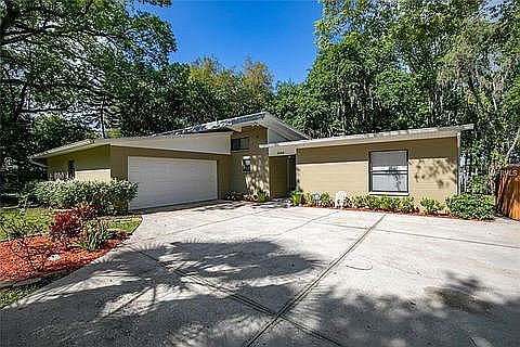1st image of 4415 Deerhound Dr