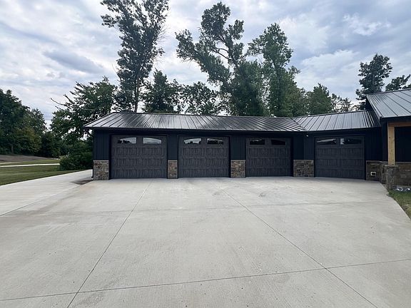 4th image of 4212 S Ida View Ct NW