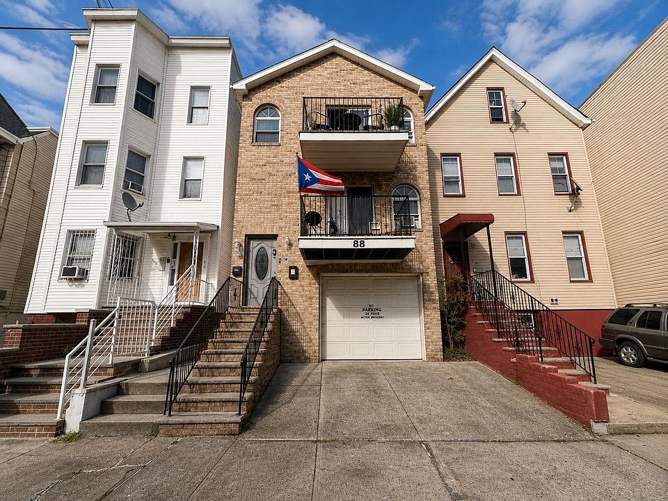 1st image of 88 Brown Pl