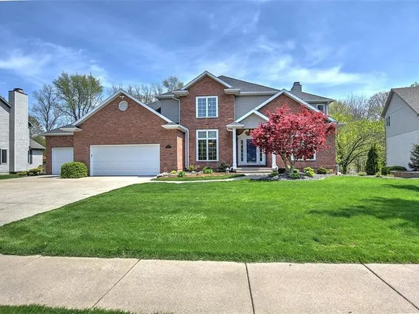 1515 E Ashland Ave, Mt Zion, IL 62549