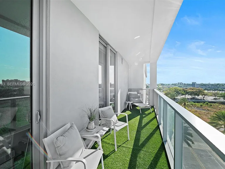 2000 Metropica Way #508 — Photo 11