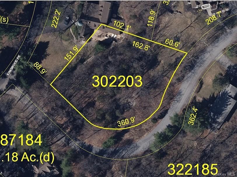 17 Kingwood Park, Poughkeepsie, NY 12601 Zillow