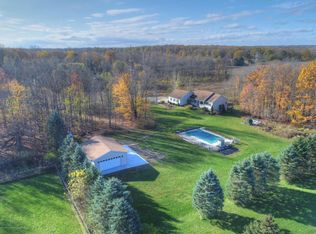 7537 Williams Rd, Lansing, MI 48911