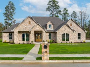 125 Mallard Cove Ln, Longview, TX 75602