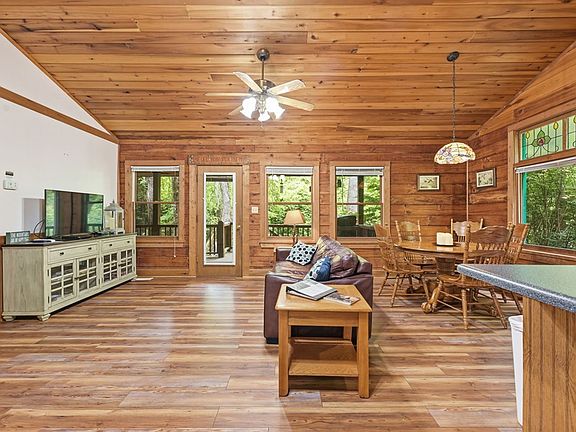 3rd image of 10413 Lower Alarka Rd