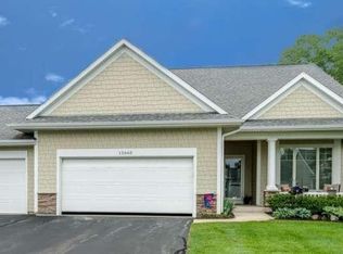 12660 Retreat Dr #10, Grand Haven, MI 49417