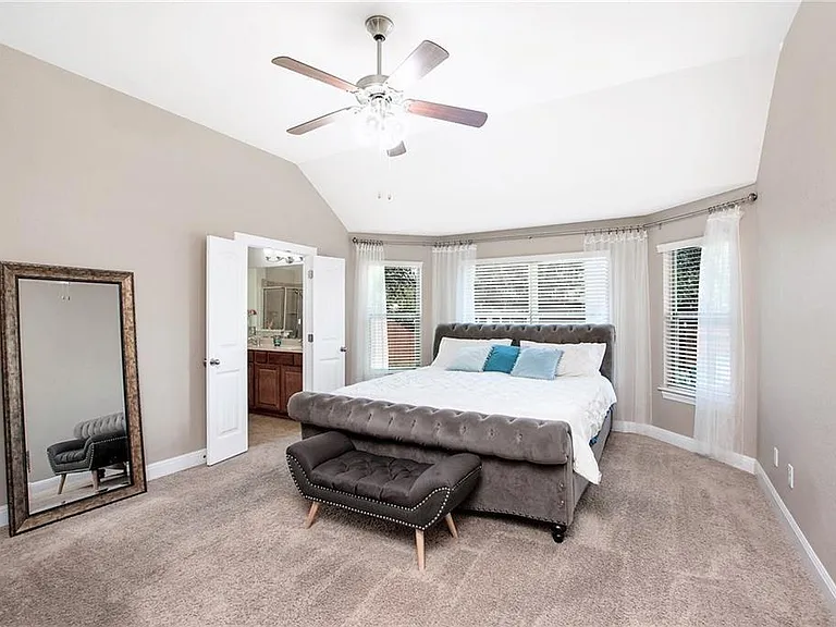 113 Wallin Farms Dr — Photo 8