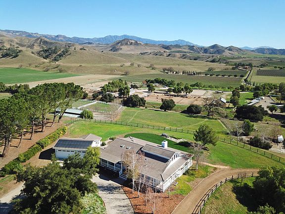 4th image of 1860 View Dr