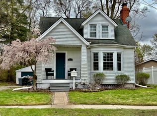 95 W Church St, Lake Orion, MI 48362