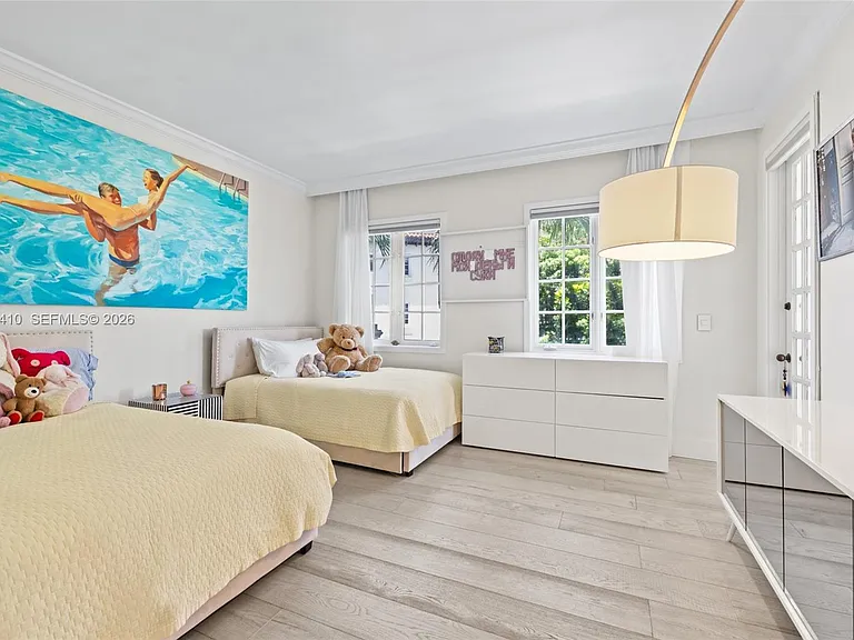 19122 Fisher Island Dr #19122 — Photo 35