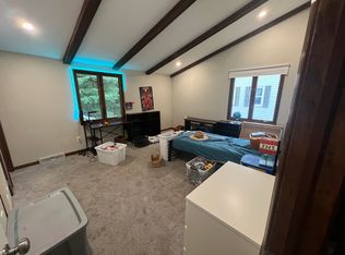 280 Bramblewood Ln, East Amherst, NY 14051