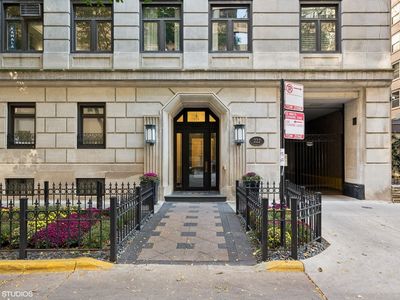 222 E Chestnut St APT 16A, Chicago, IL, 60611