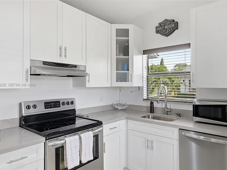 6443 SW 152nd Circle Pl #43-22 — Photo 3