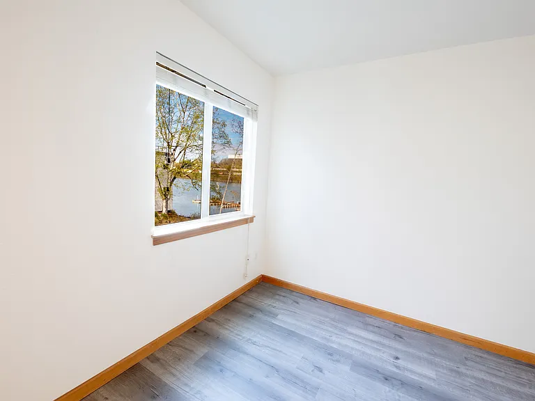 606 NW Naito Pkwy #A8 — Photo 7