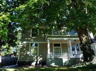 726 College Ave SE, Grand Rapids, MI 49503