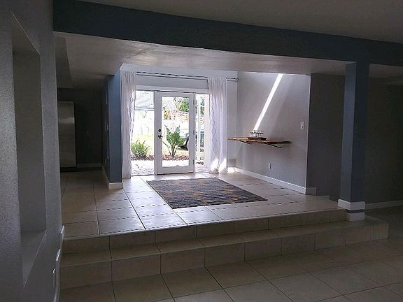 5th image of 8106 N River Shore Dr