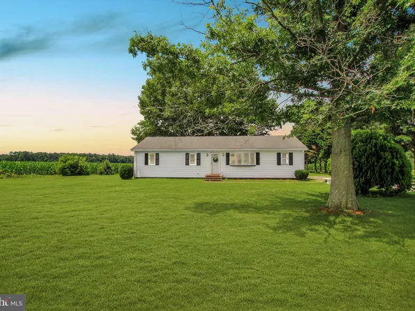5952 Route 14, East New Market, MD 21631