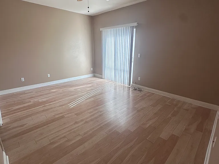 7124 Farralone Ave #107 — Photo 10