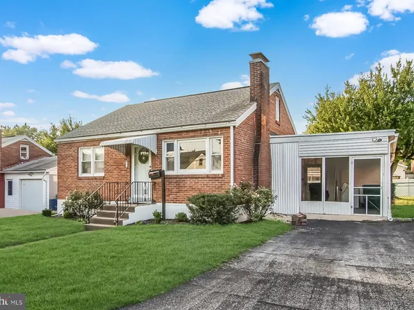 5004 Locust Ln, Harrisburg, PA 17109