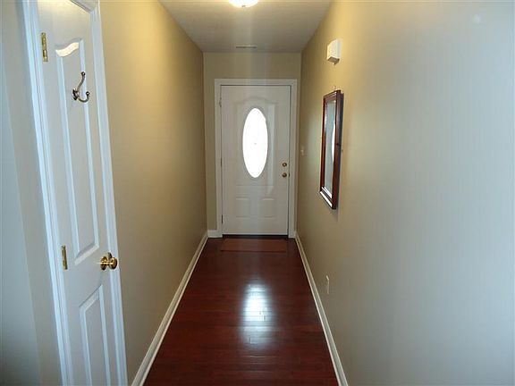 3rd image of 209 Hogan Dr