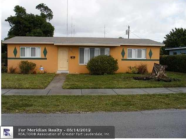 1st image of 581 NW 193rd St