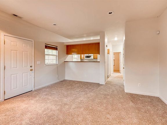 3rd image of 7210 Avenida El Nido