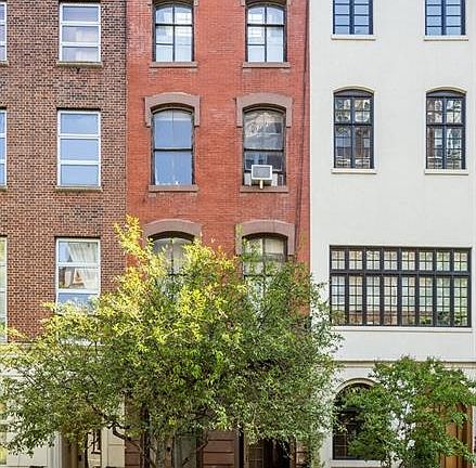 3rd image of 31 W 9th St APT 3F