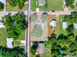 207 S Elliot St, Thorndale, TX 76577