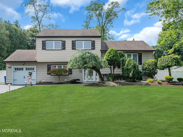 36 Stratford Drive, Manalapan, NJ 07726