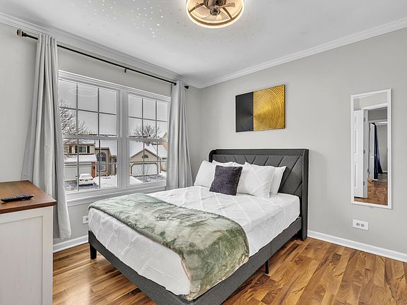 5th image of 4347 Larkspur Ln
