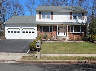 37 Meredith Rd, Piscataway, NJ 08854