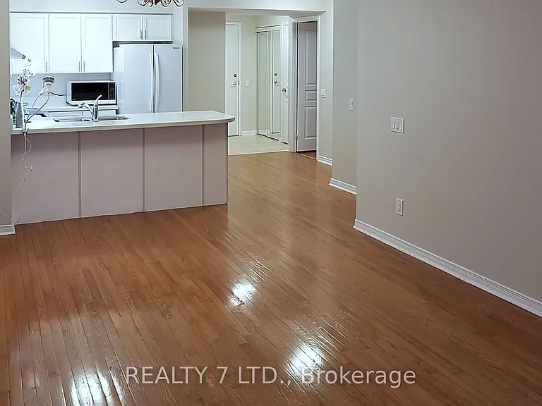 9 Northern Heights Dr #216 — Photo 12