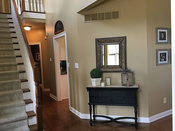2nd image of 234 Hidden Glen Dr