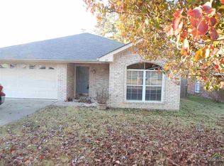 211 Frederick Cir, Flint, TX 75762