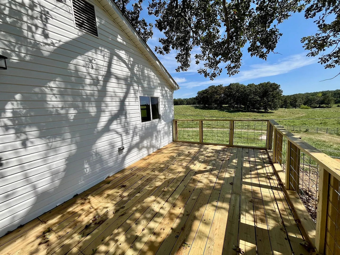 3 Bed | 2 Bath | House Outside of Town — Photo 3