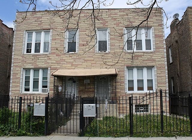 1st image of 3312 W Le Moyne St #2