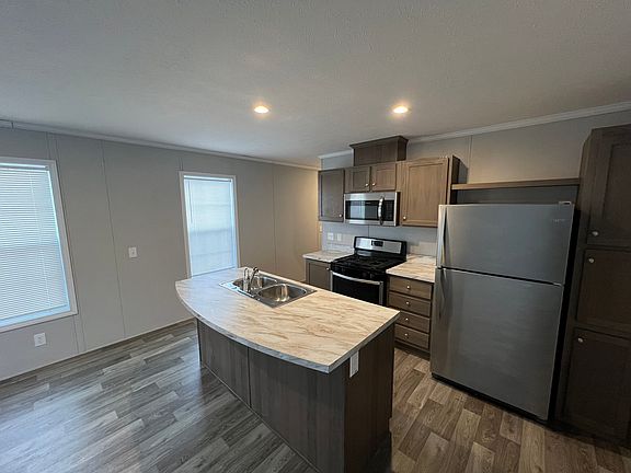3rd image of 38000 Le Chateau Blvd #392
