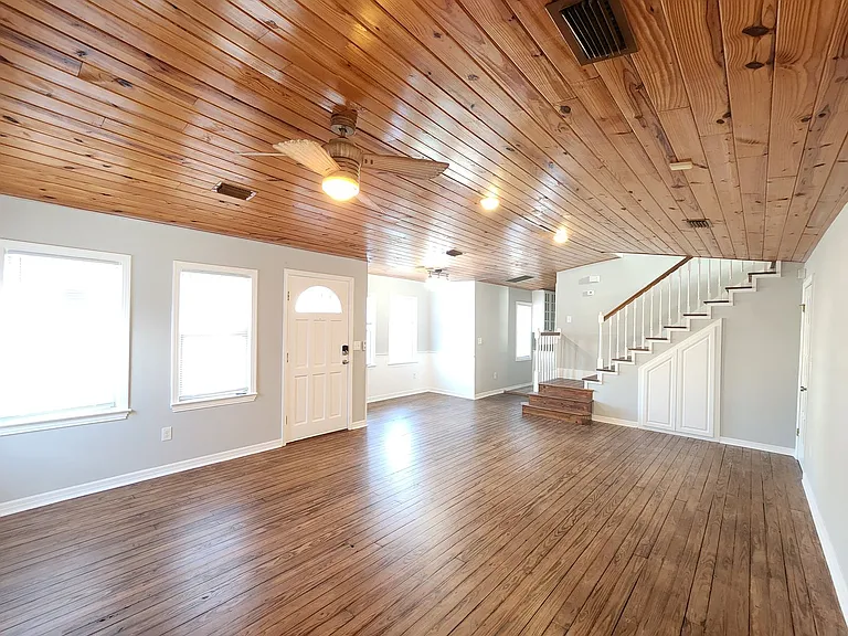 119 Cobb Rd — Photo 6