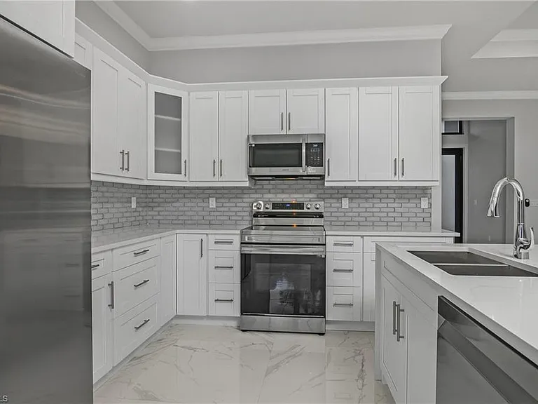 791 14th St NE — Photo 13